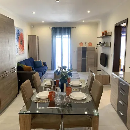 Cara Flats By Homely Lägenhet Mellieħa