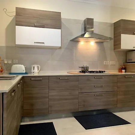 Cara Flats By Homely * Mellieħa