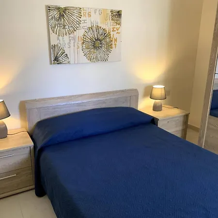 Lägenhet Cara Flats By Homely