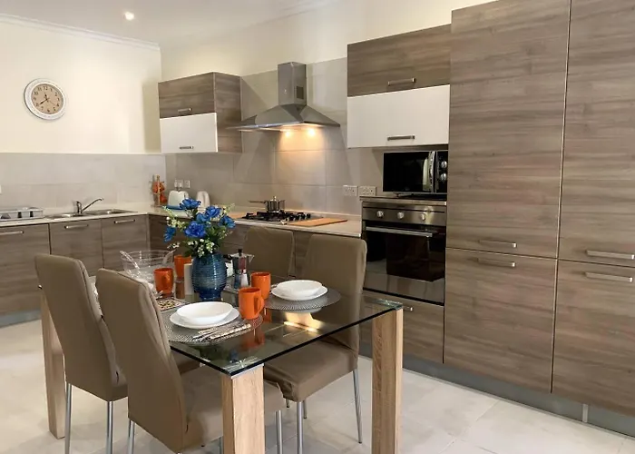 Cara Flats By Homely Mellieħa