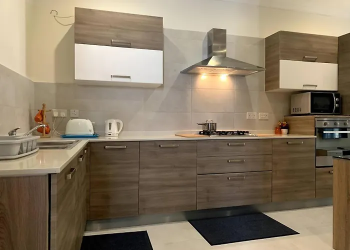 Cara Flats By Homely * Mellieħa