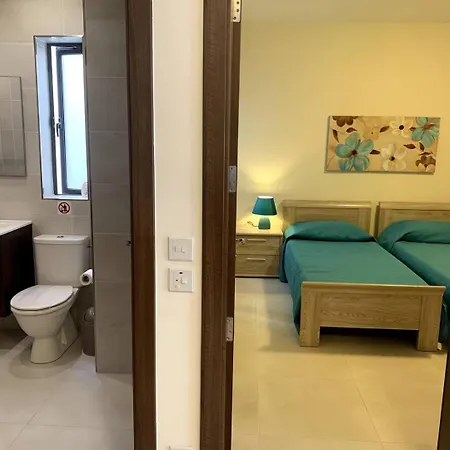 Cara Flats By Homely Apartament Mellieħa