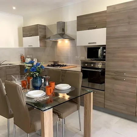 Cara Flats By Homely Mellieħa