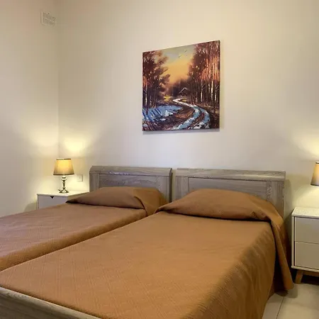 Cara Flats By Homely Lejlighed *