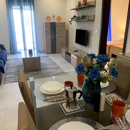 Apartamento Cara Flats By Homely