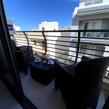 Apartamento Cara Flats By Homely