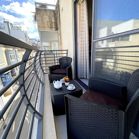 Lejlighed Cara Flats By Homely *