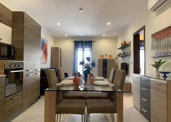 Cara Flats By Homely Apartament