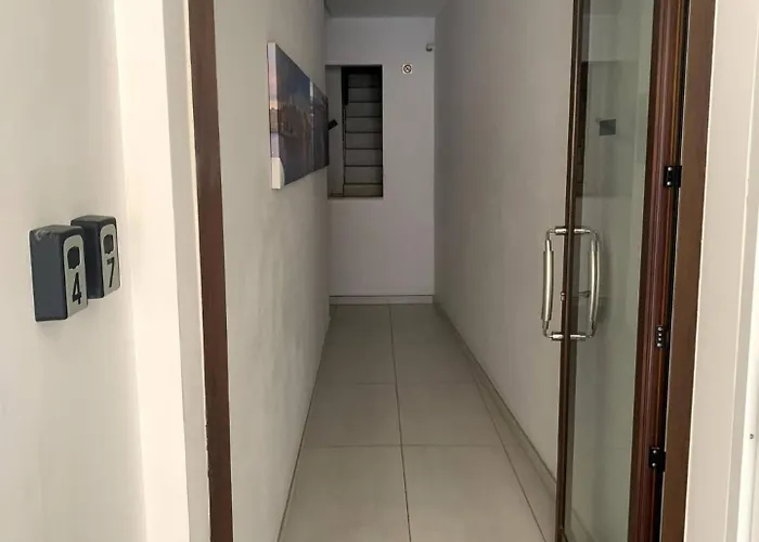 Cara Flats By Homely Apartament