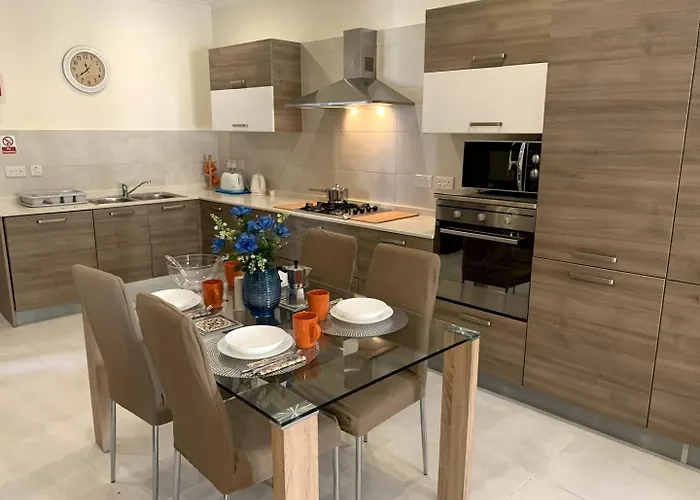 Cara Flats By Homely * Mellieħa